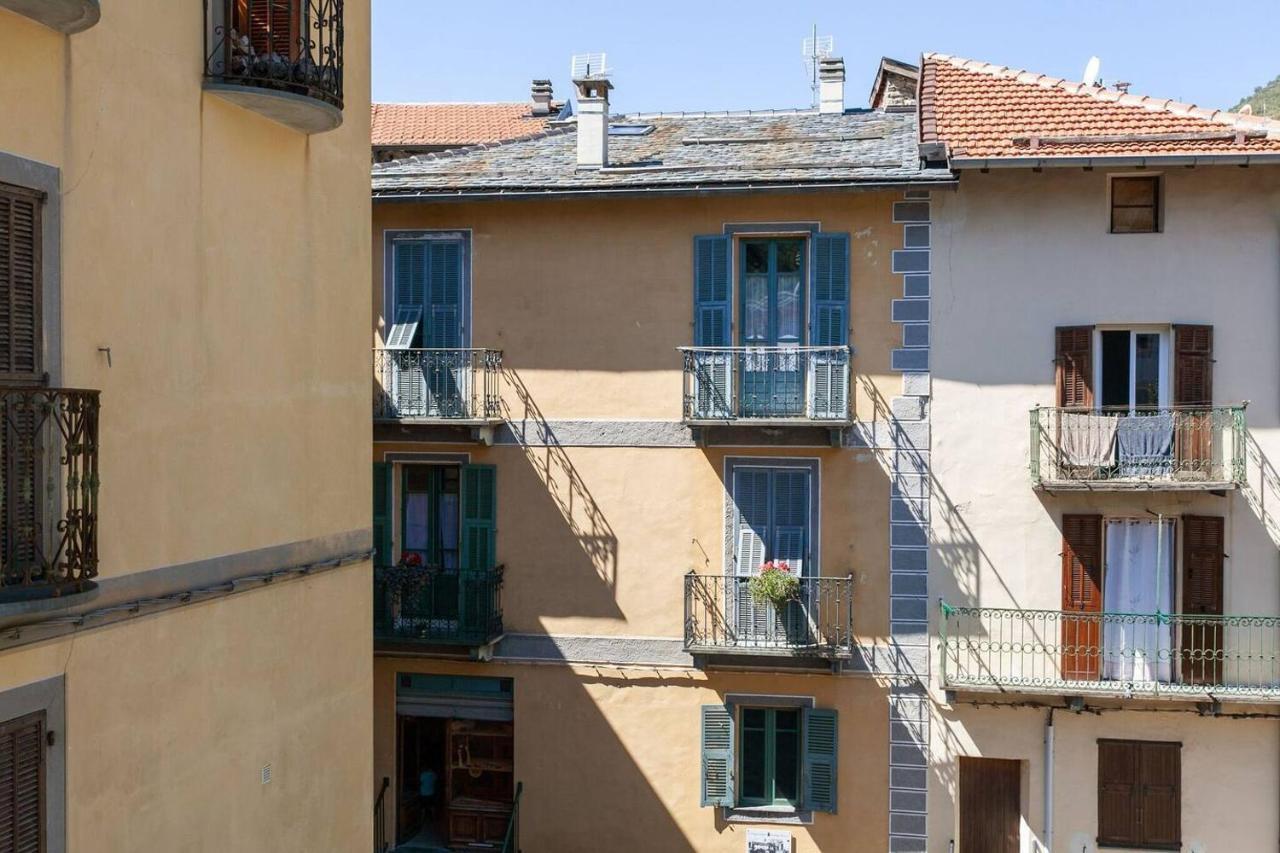 Sunny 1-Bed Apartment In Lovely Mountain Village La Brigue Ngoại thất bức ảnh