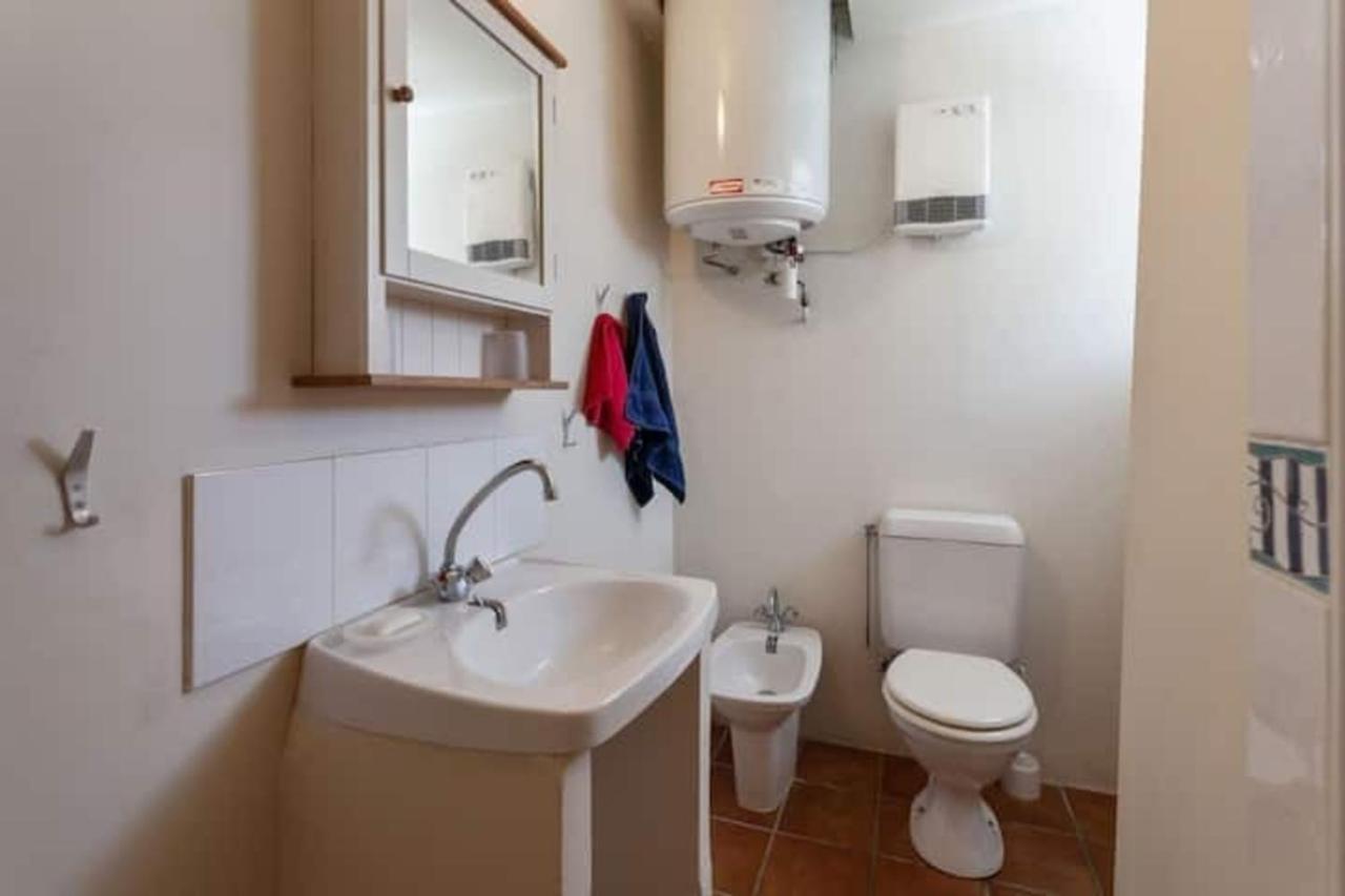 Sunny 1-Bed Apartment In Lovely Mountain Village La Brigue Ngoại thất bức ảnh